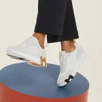 Bouncing sneaker - Image 2